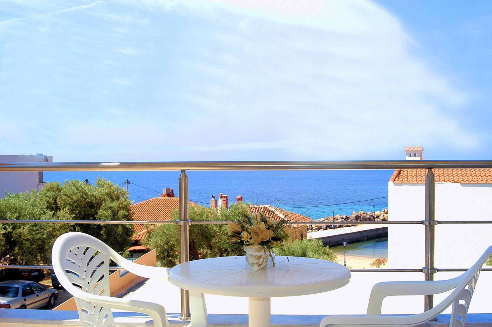 אייה פרסקבי Xenios Loutra Village Beach Hotel מראה חיצוני תמונה