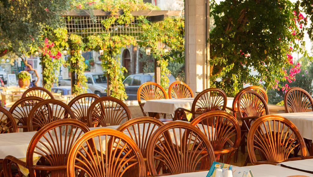 אייה פרסקבי Xenios Loutra Village Beach Hotel מראה חיצוני תמונה